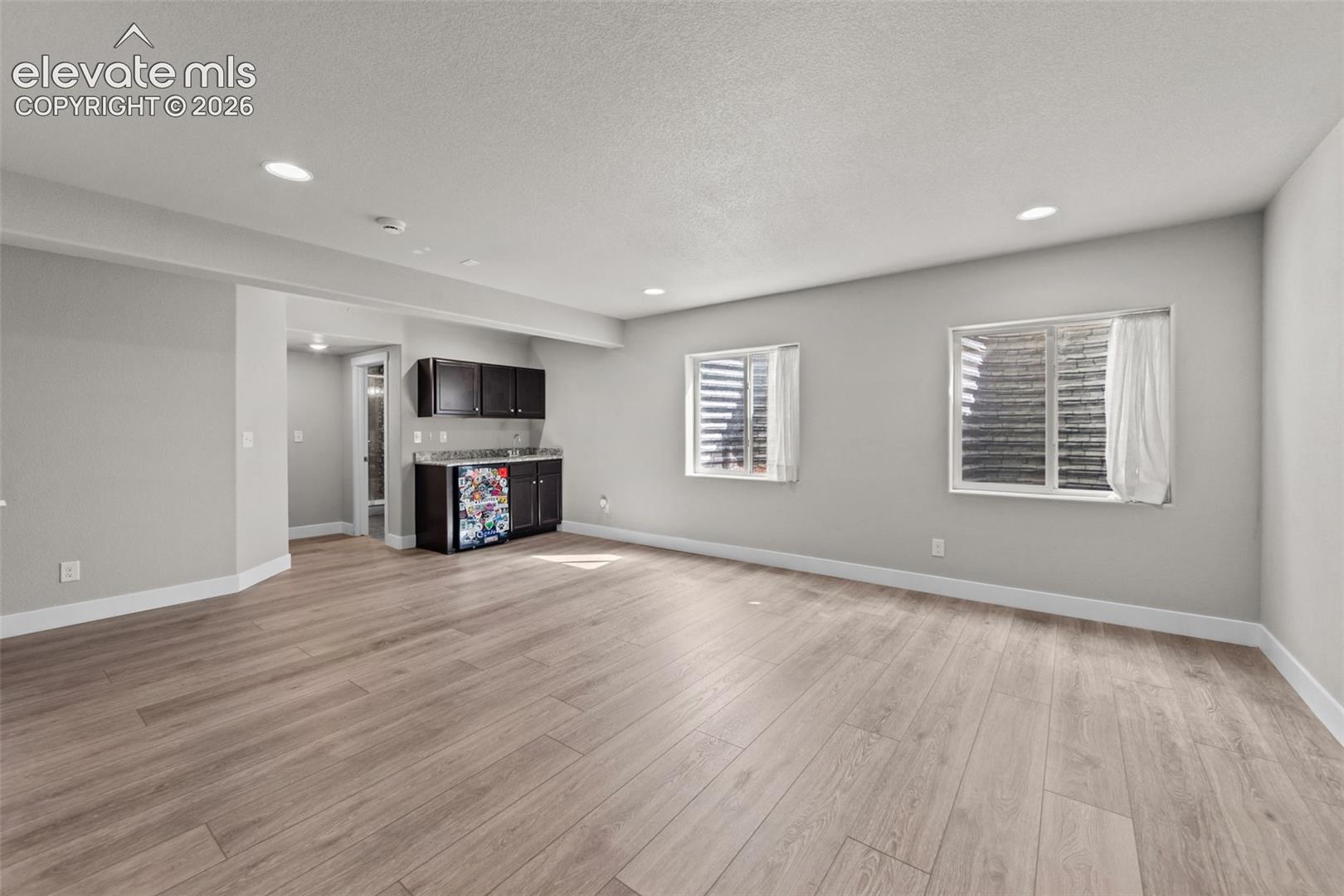 Listing photo 17 for 7447 Peachleaf Drive