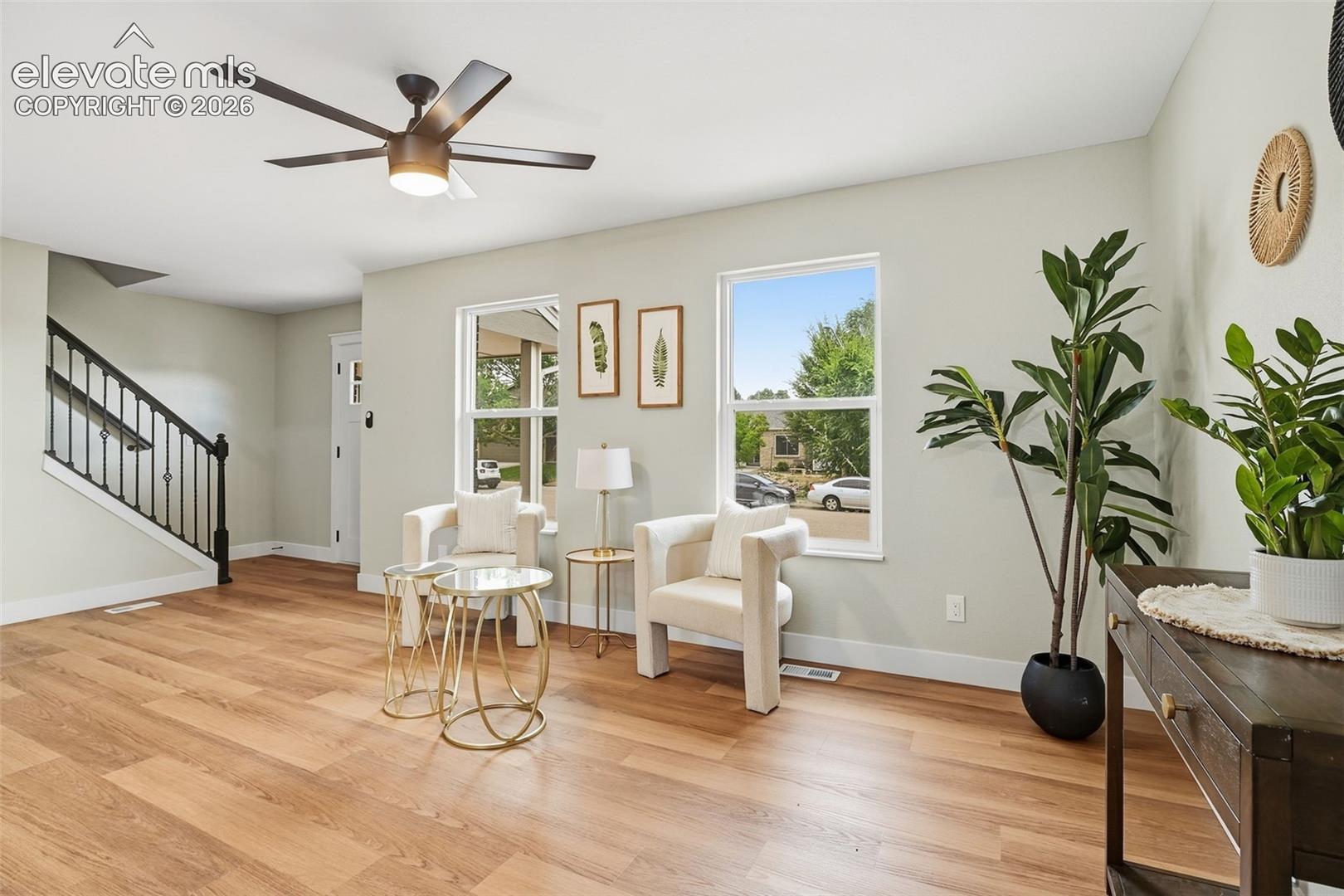 Listing photo 11 for 960 Crandall Drive