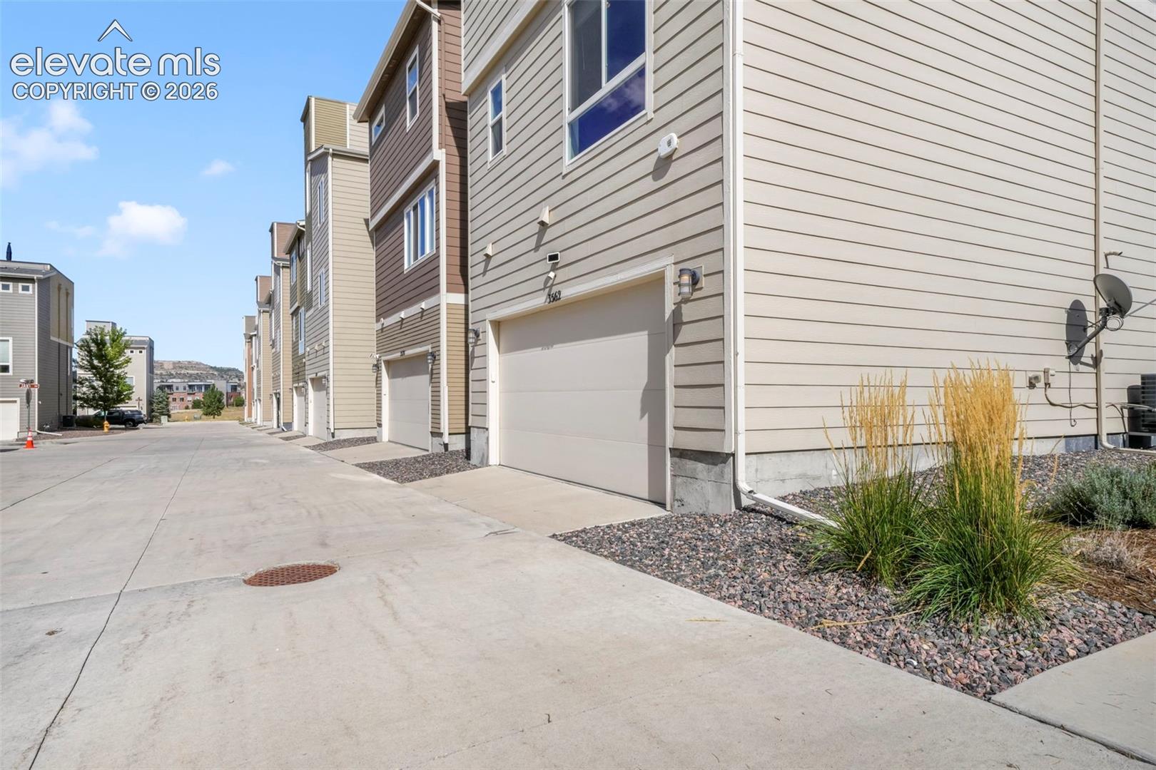 Listing photo 42 for 3562 Cerf Way