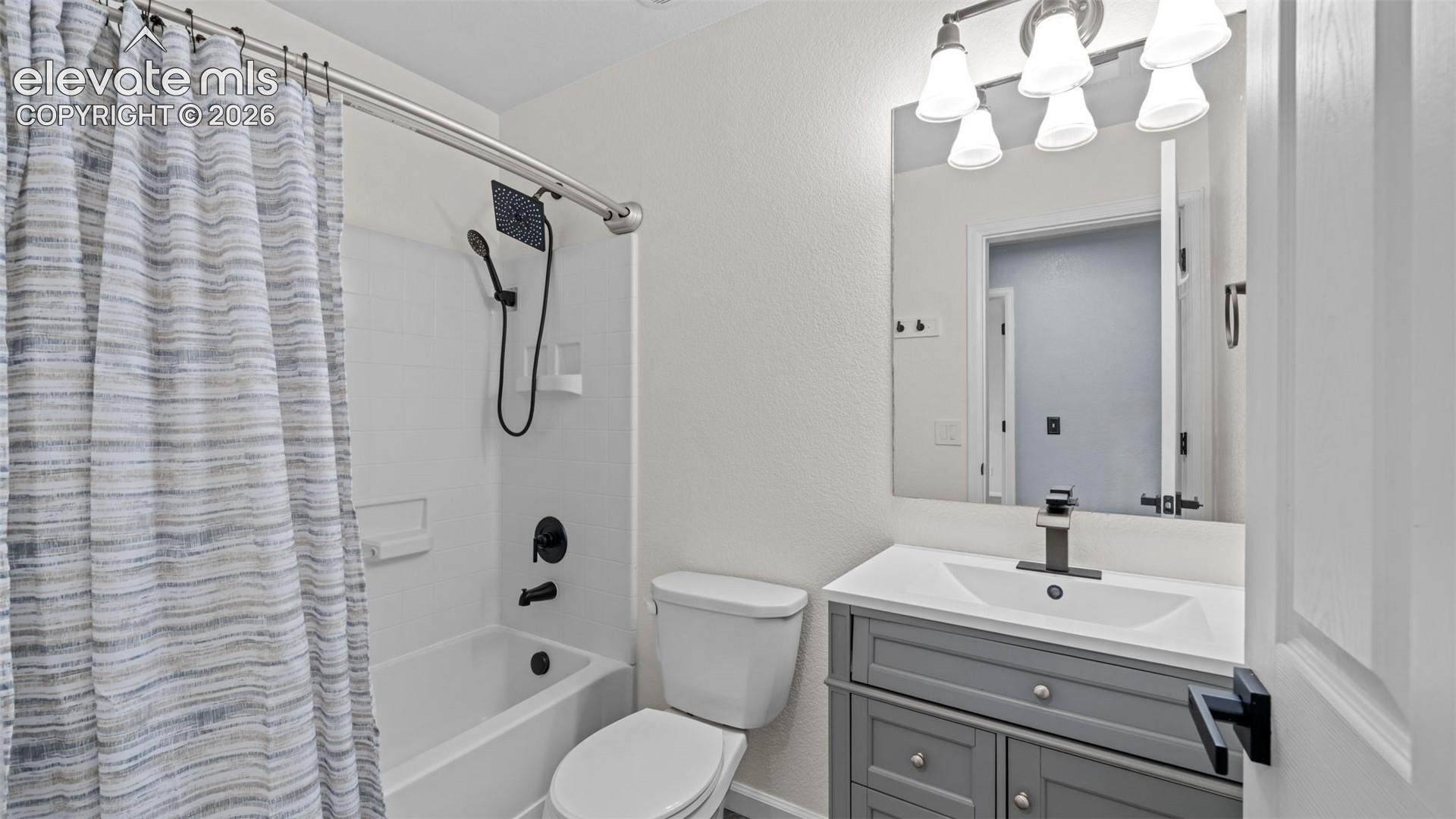 Listing photo 23 for 7915 Bonfire Trail