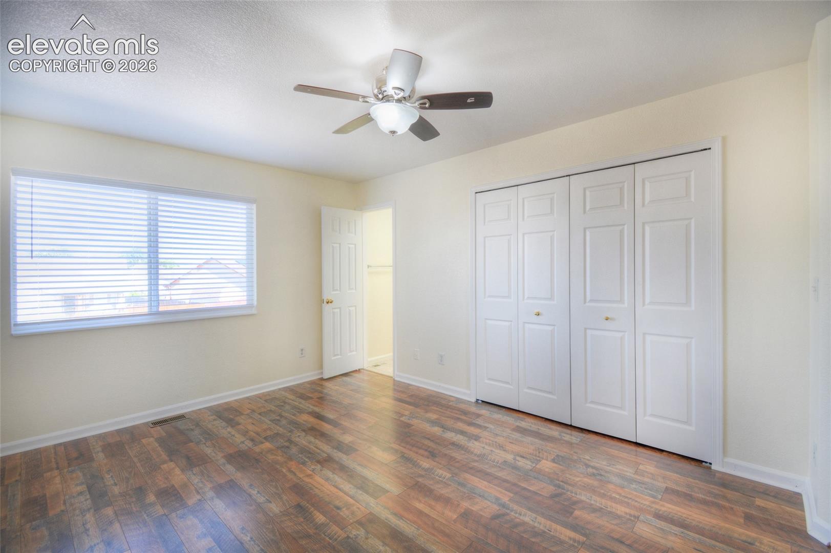 Listing photo 12 for 4820 Pathfinder Drive