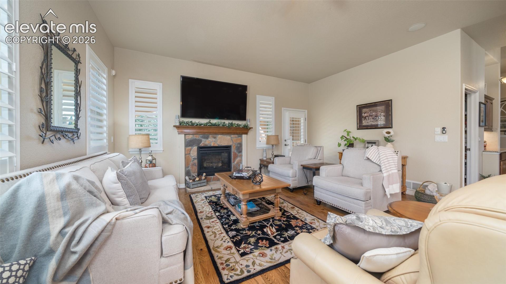 Listing photo 10 for 2455 Veneto Way