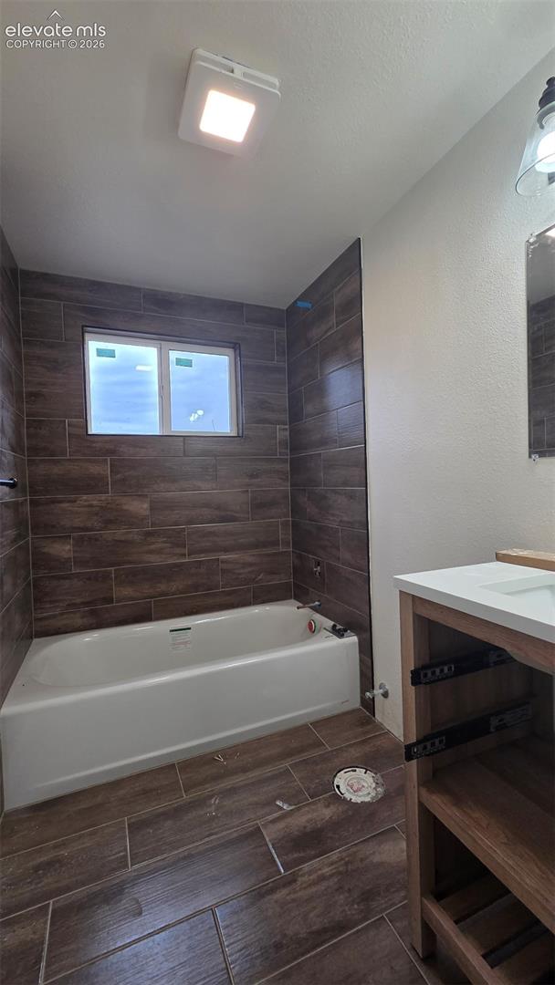 Listing photo 14 for 28162 Gale Road