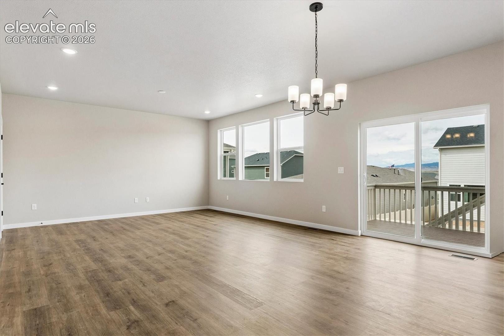 Listing photo 6 for 9660 Blaurock Drive