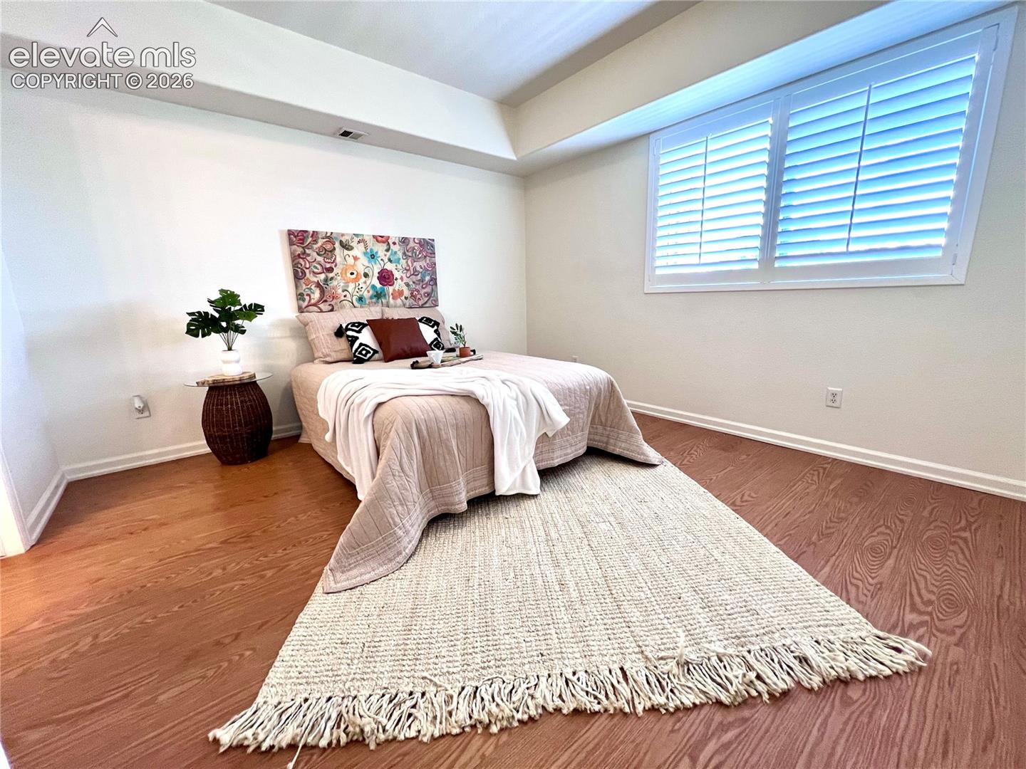 3765 Hartsock Lane, photo 11