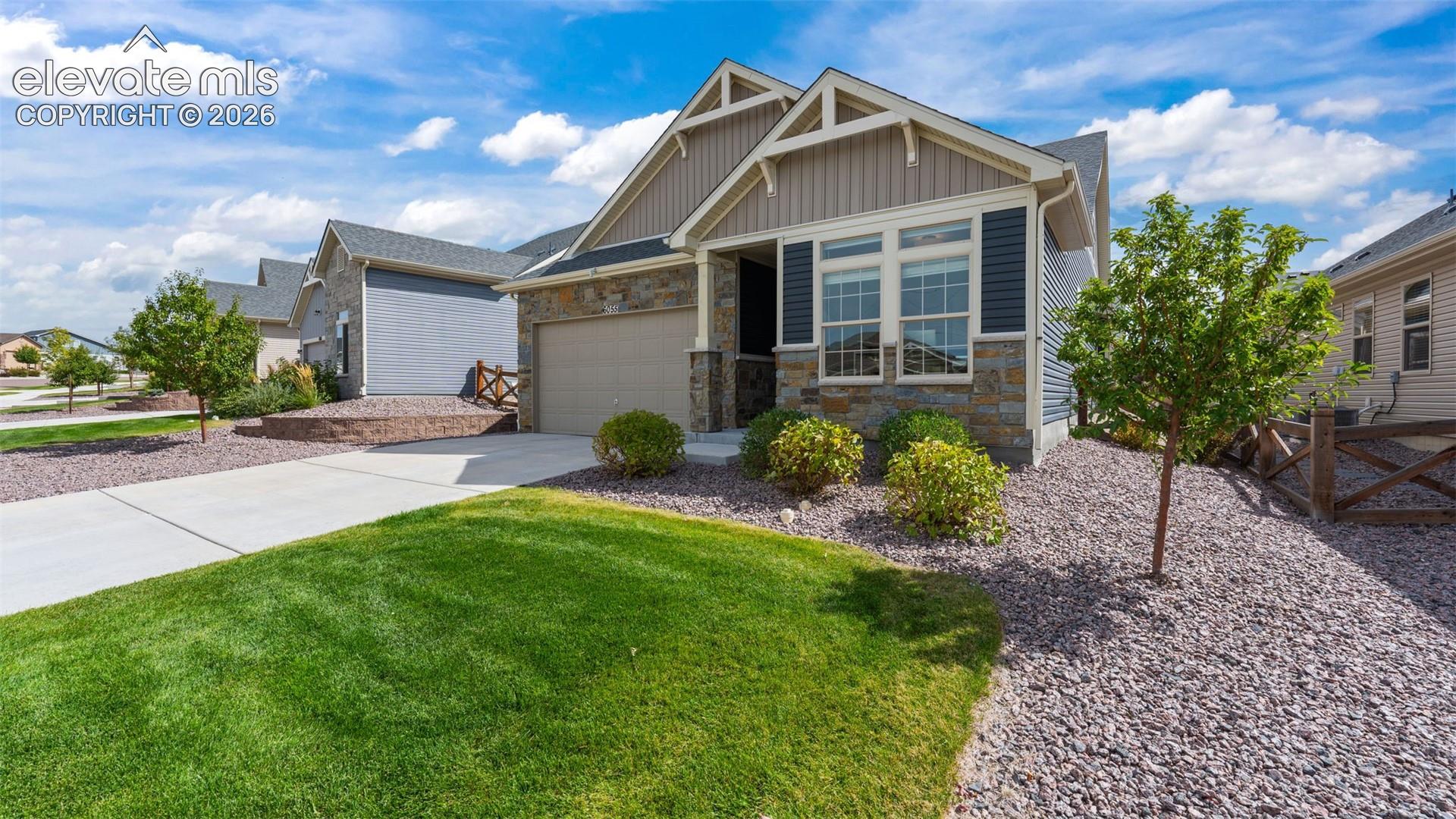 Listing photo 41 for 6055 Bennach Grove