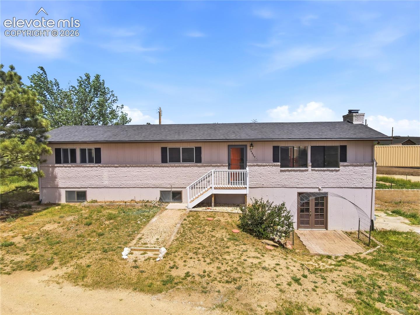 19027 Murphy Road