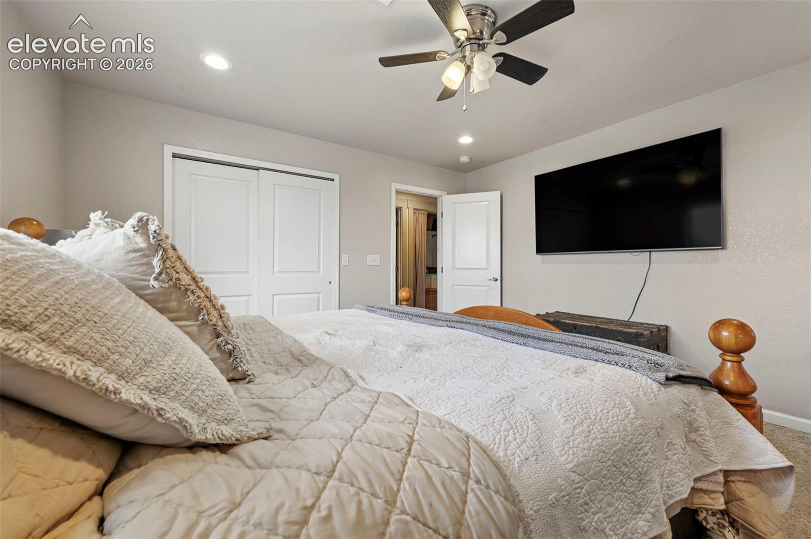 Listing photo 14 for 4966 Beckwith Drive
