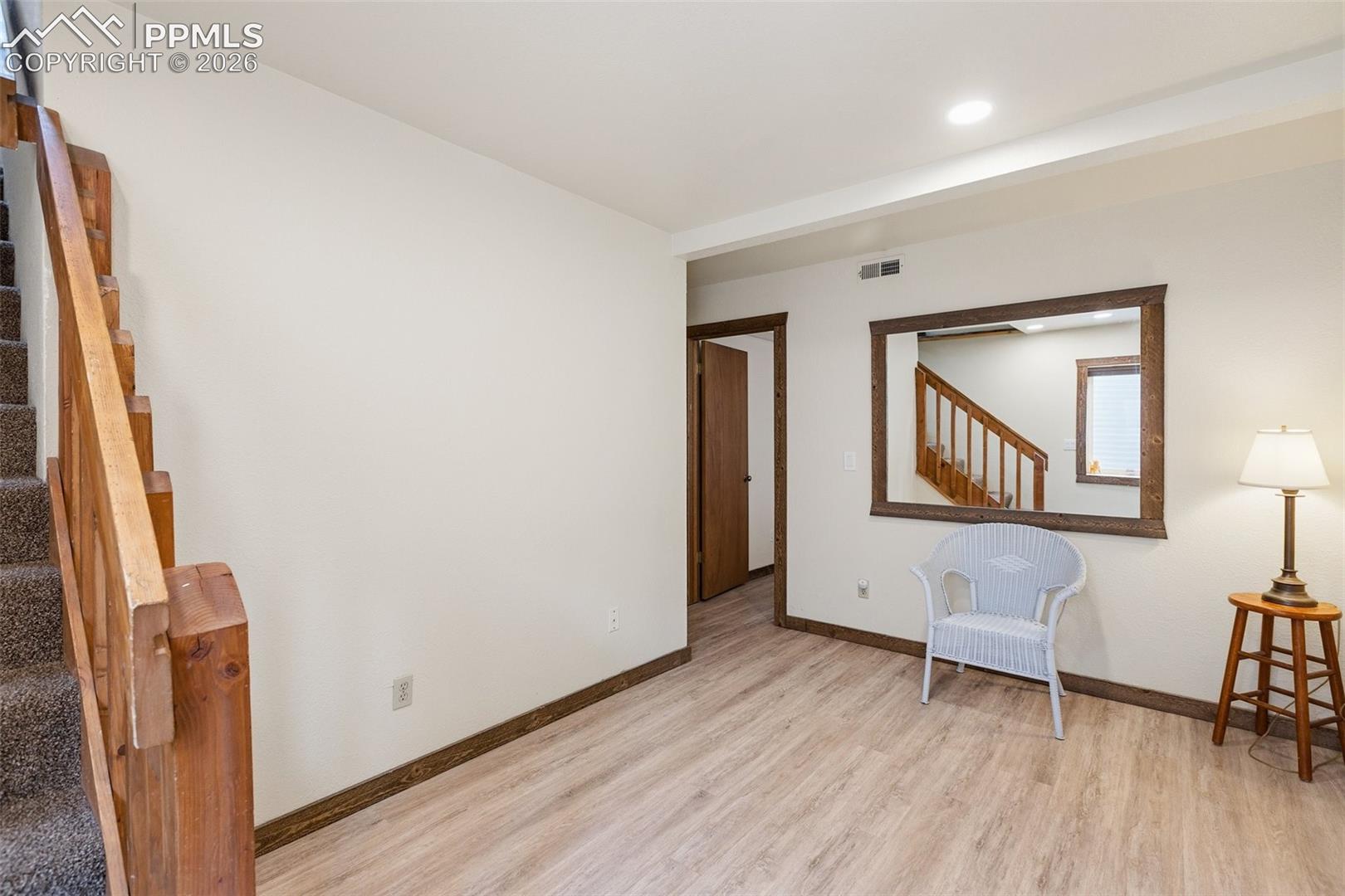Listing photo 44 for 200 Sun Ridge Court