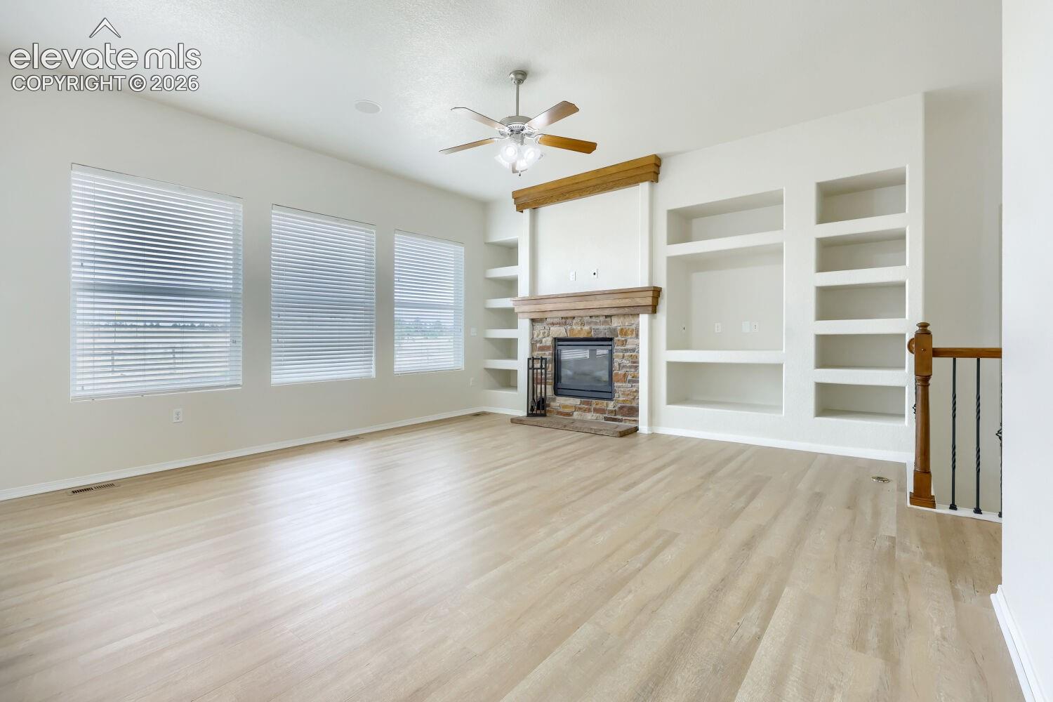 Listing photo 6 for 10967 Klondike Drive