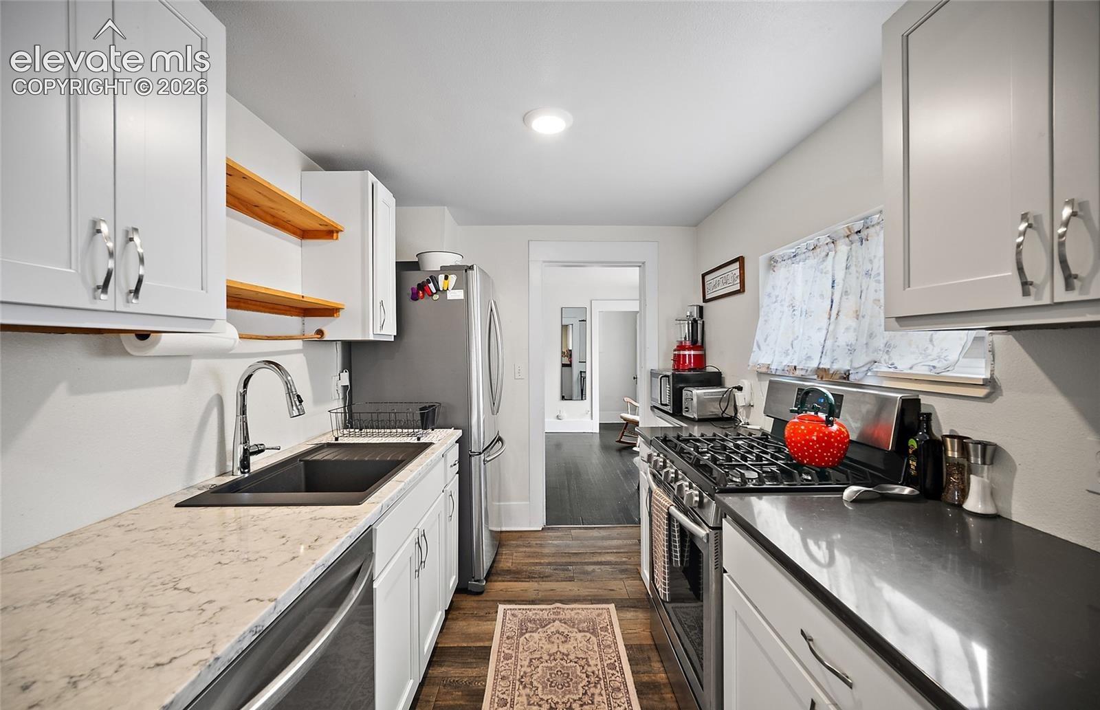Listing photo 40 for 1007 E Boulder Street