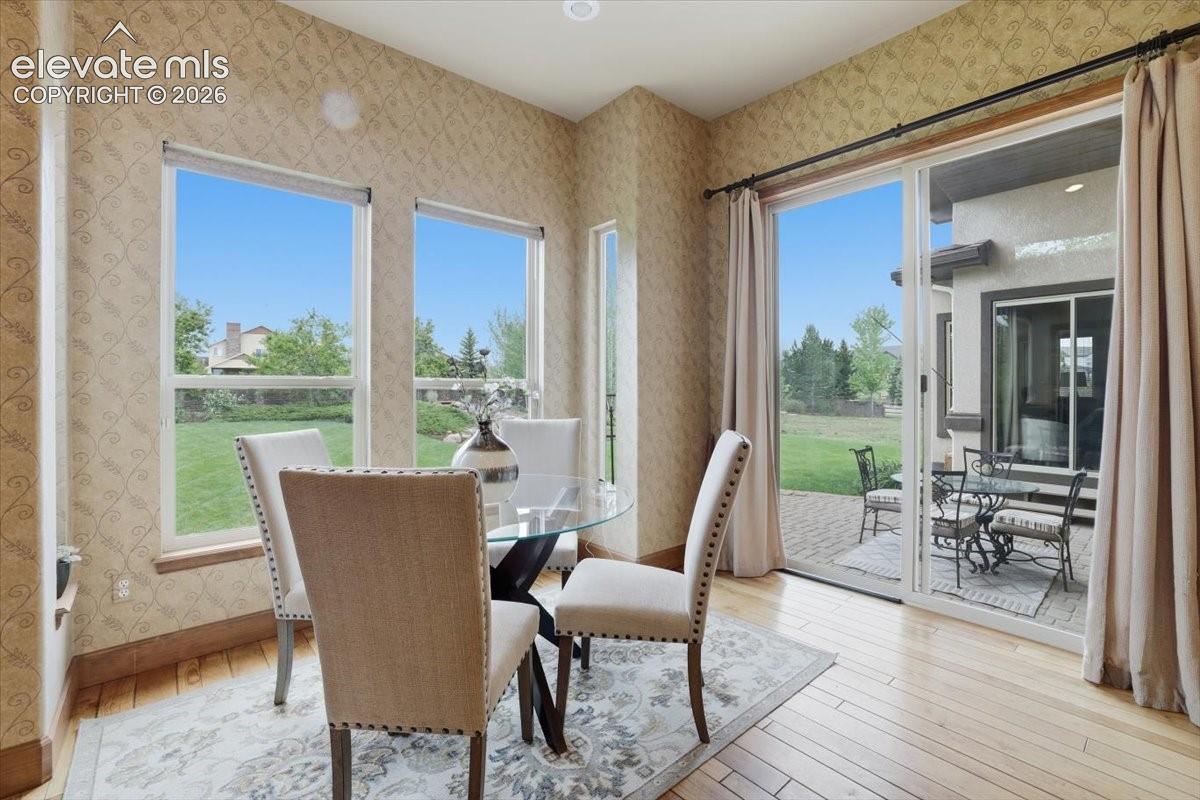 Listing photo 11 for 13485 Cedarville Way