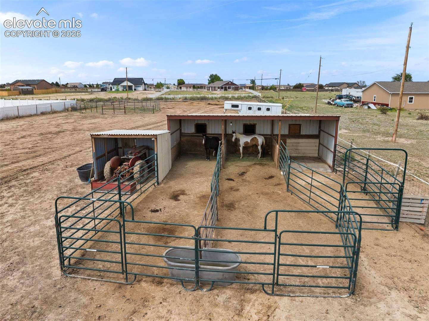 Listing photo 29 for 675 E McClave Drive