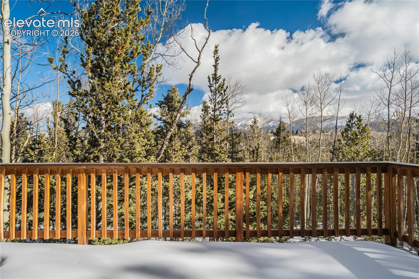 Listing photo 10 for 10665 S Highway 67