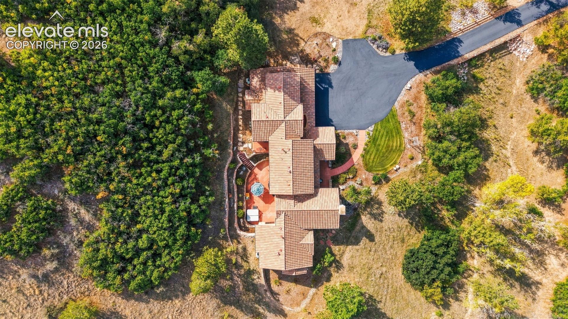 Listing photo 12 for 4504 Mariposa Road