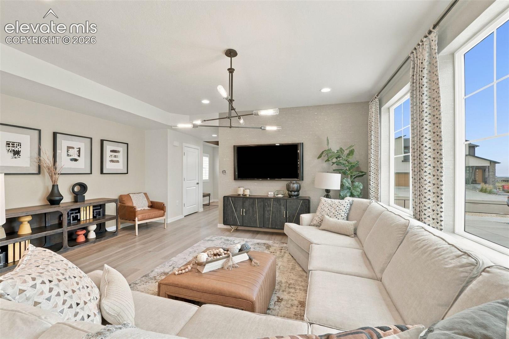 Listing photo 15 for 6954 Knapp Drive