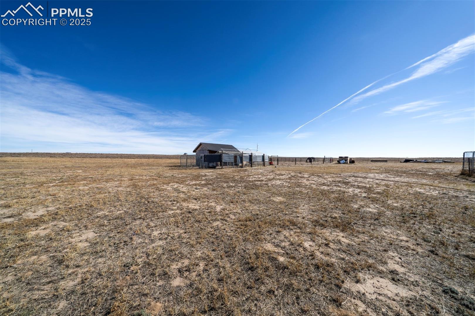 Listing photo 8 for 24225 Myers Road
