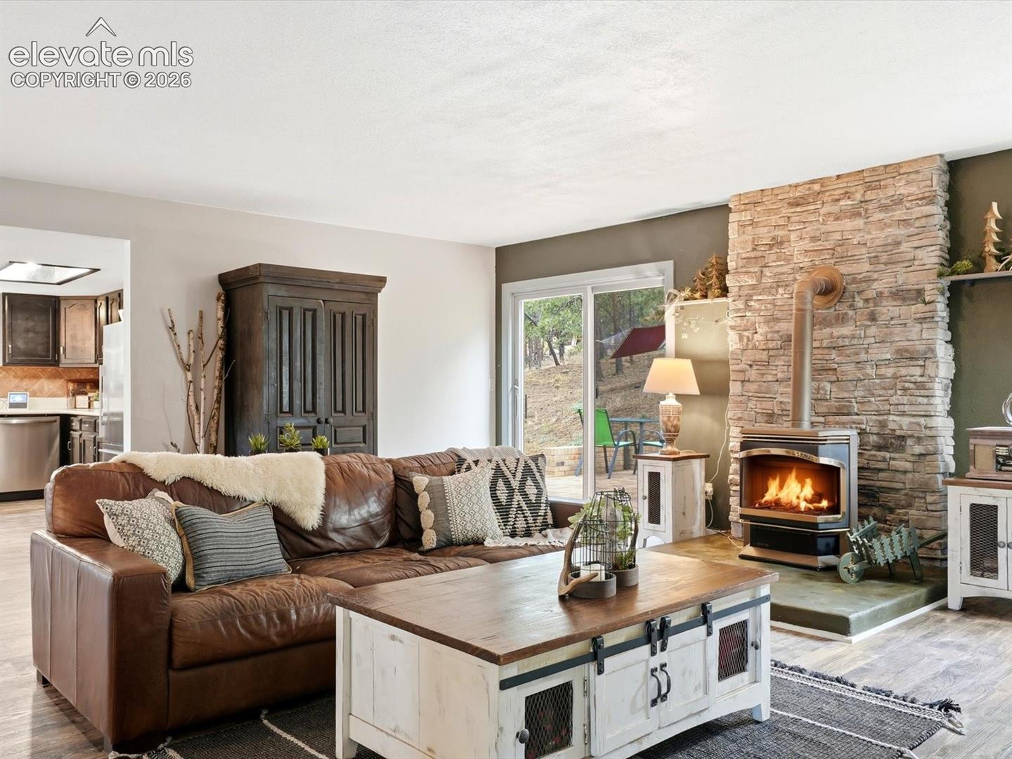 Listing photo 12 for 14635 Westcreek Road