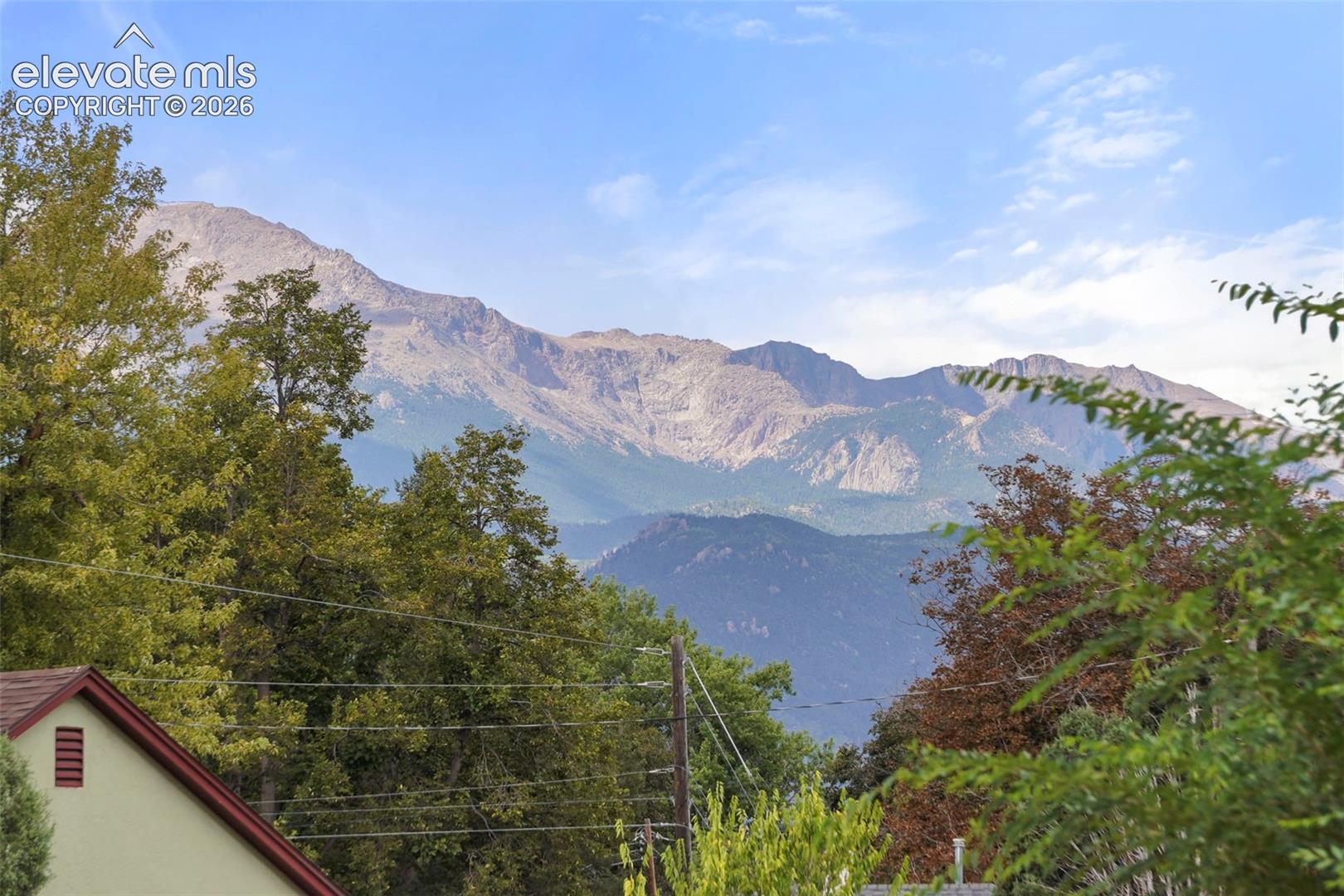 Listing photo 19 for 708 E La Salle Street