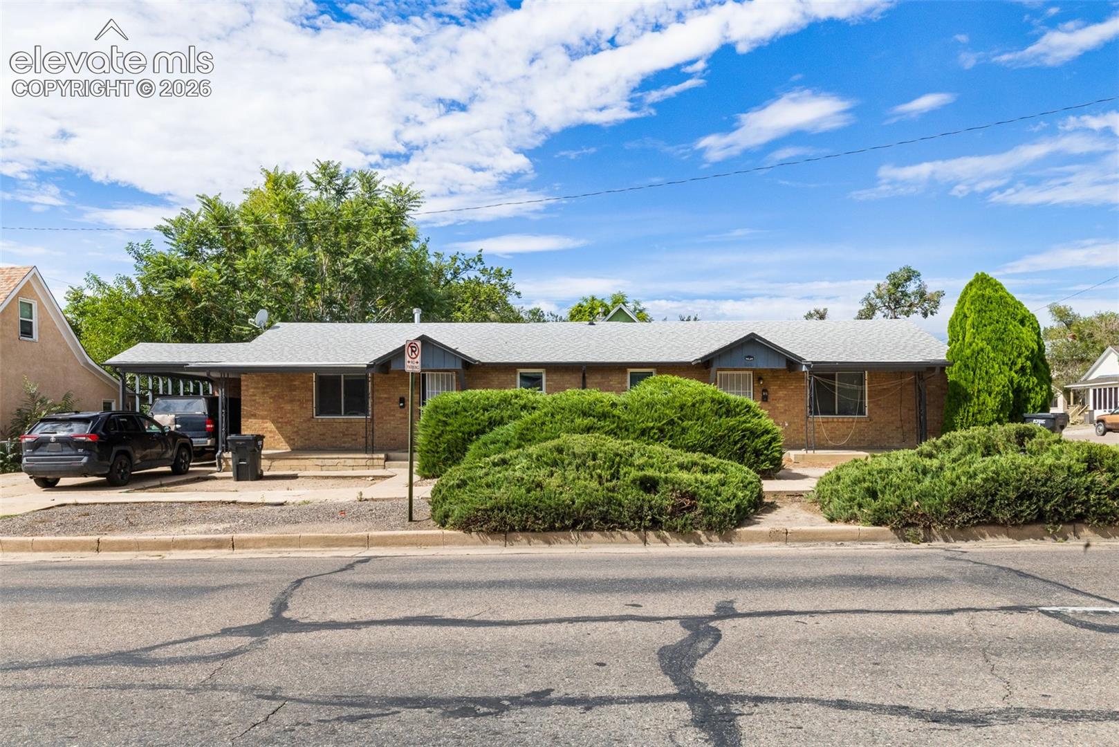 1017 /1019 N Elizabeth Street — listing photo
