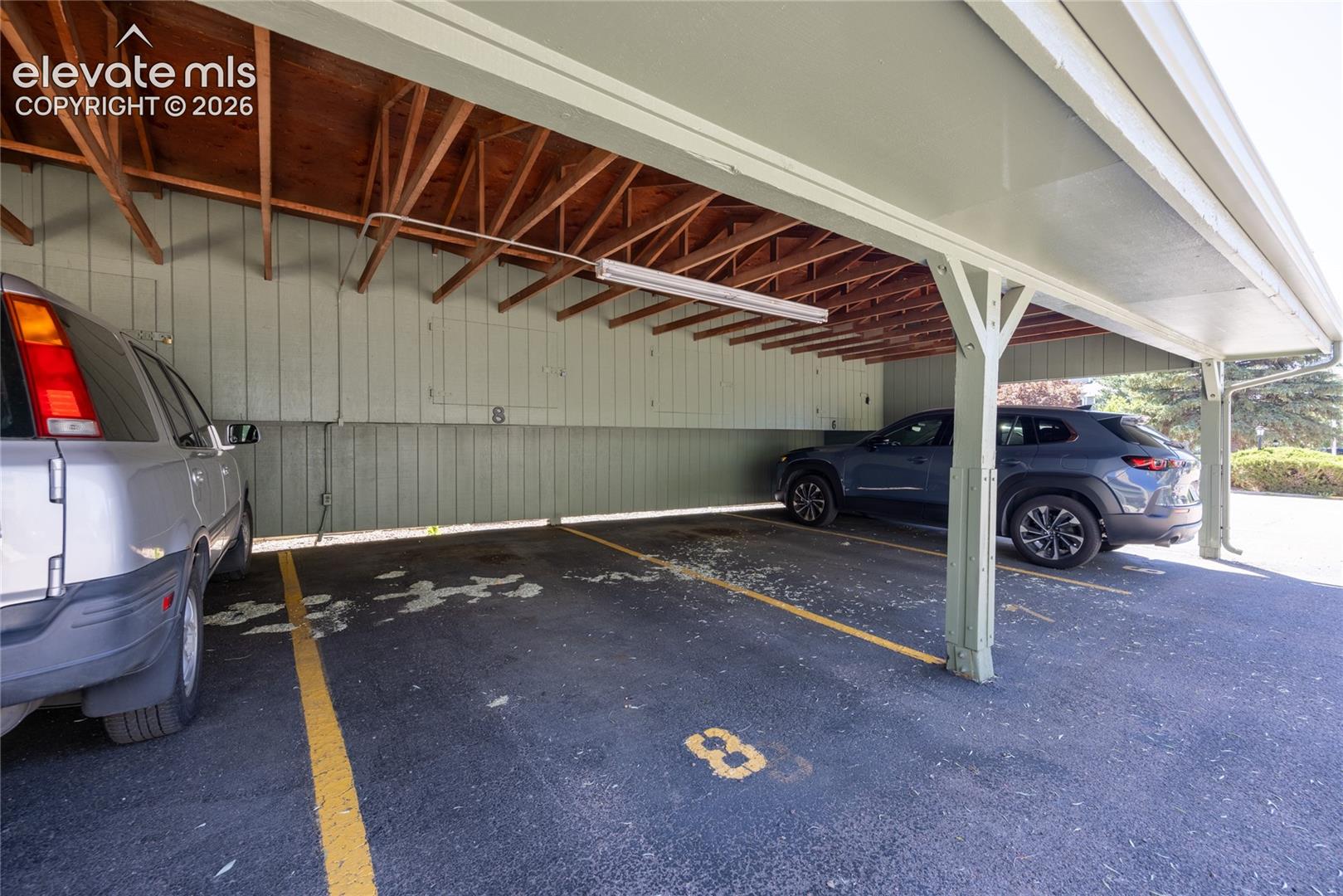 140 Rockrimmon Boulevard, photo 25