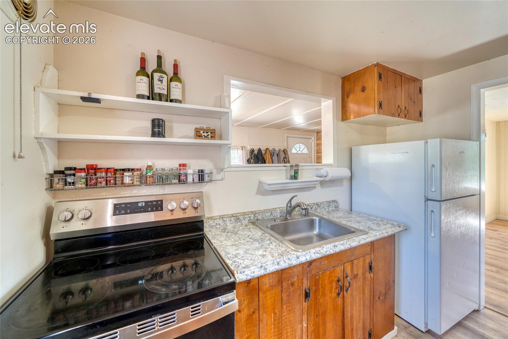 Listing photo 22 for 1867 Woodland Avenue
