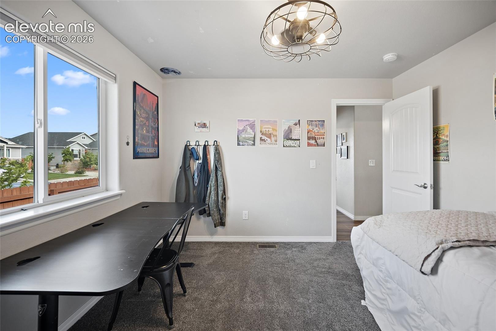 Listing photo 15 for 9790 Vistas Park Drive