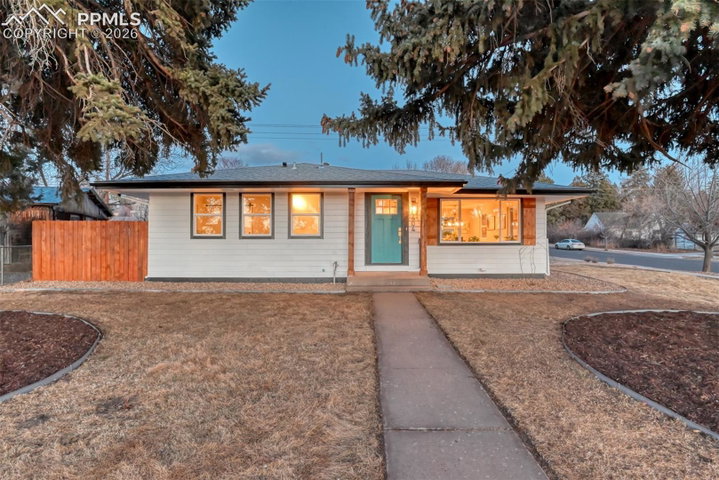 404 Front Street — listing photo