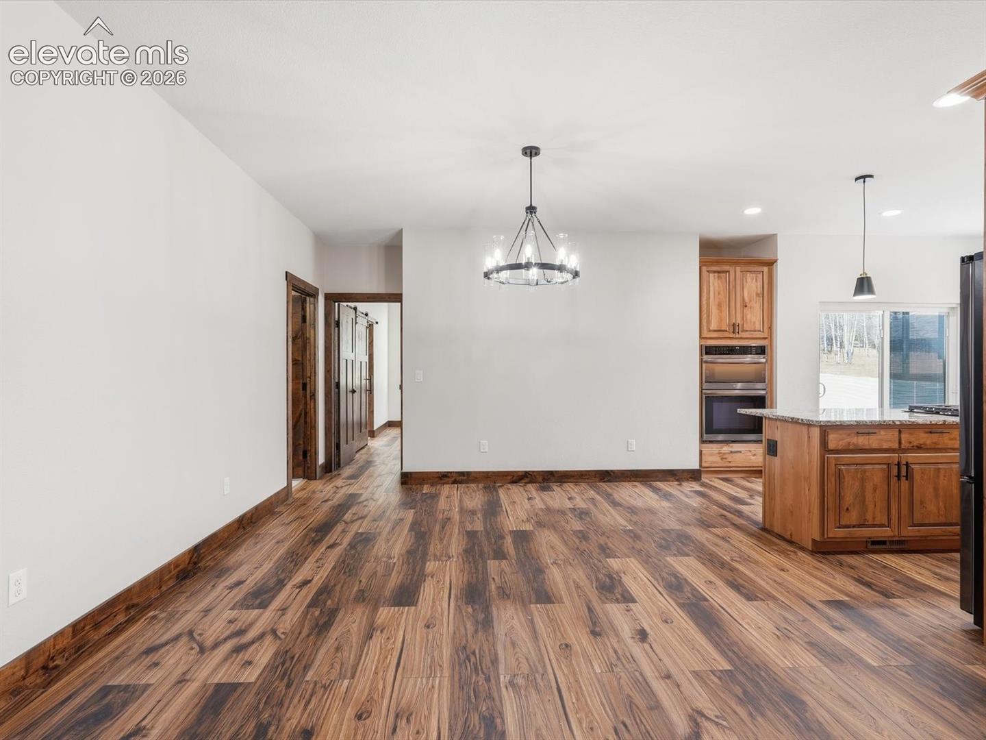 Listing photo 13 for 1309 Stone Ridge Drive