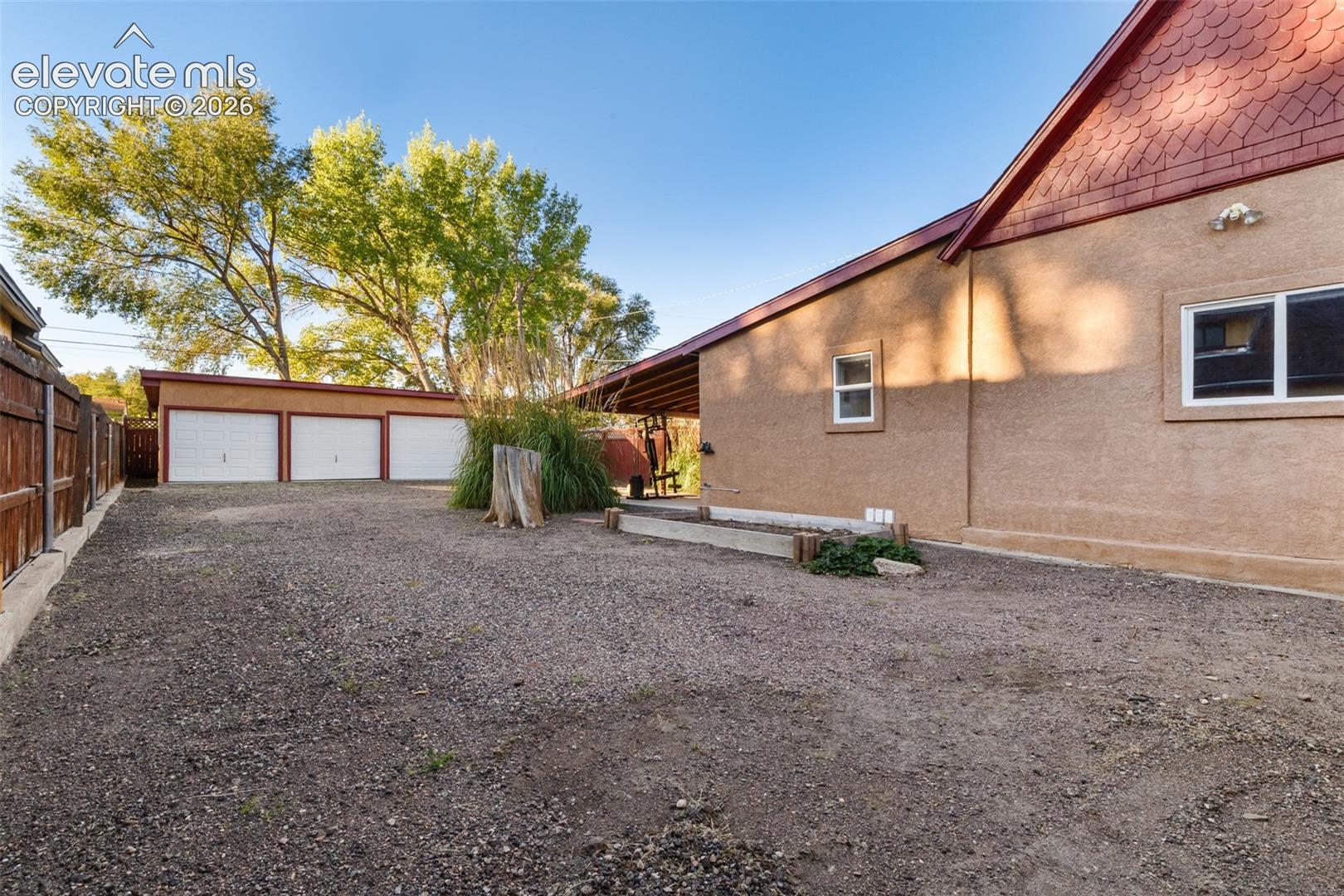 Listing photo 22 for 1118 Arroyo Avenue