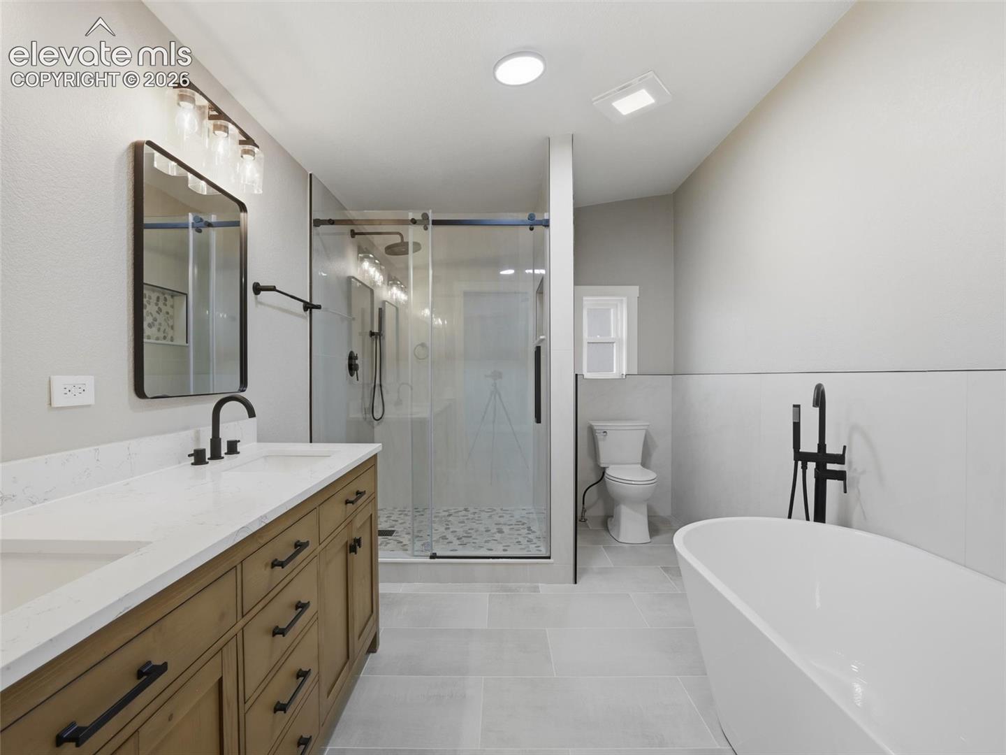 Listing photo 24 for 3750 S Enoch Road