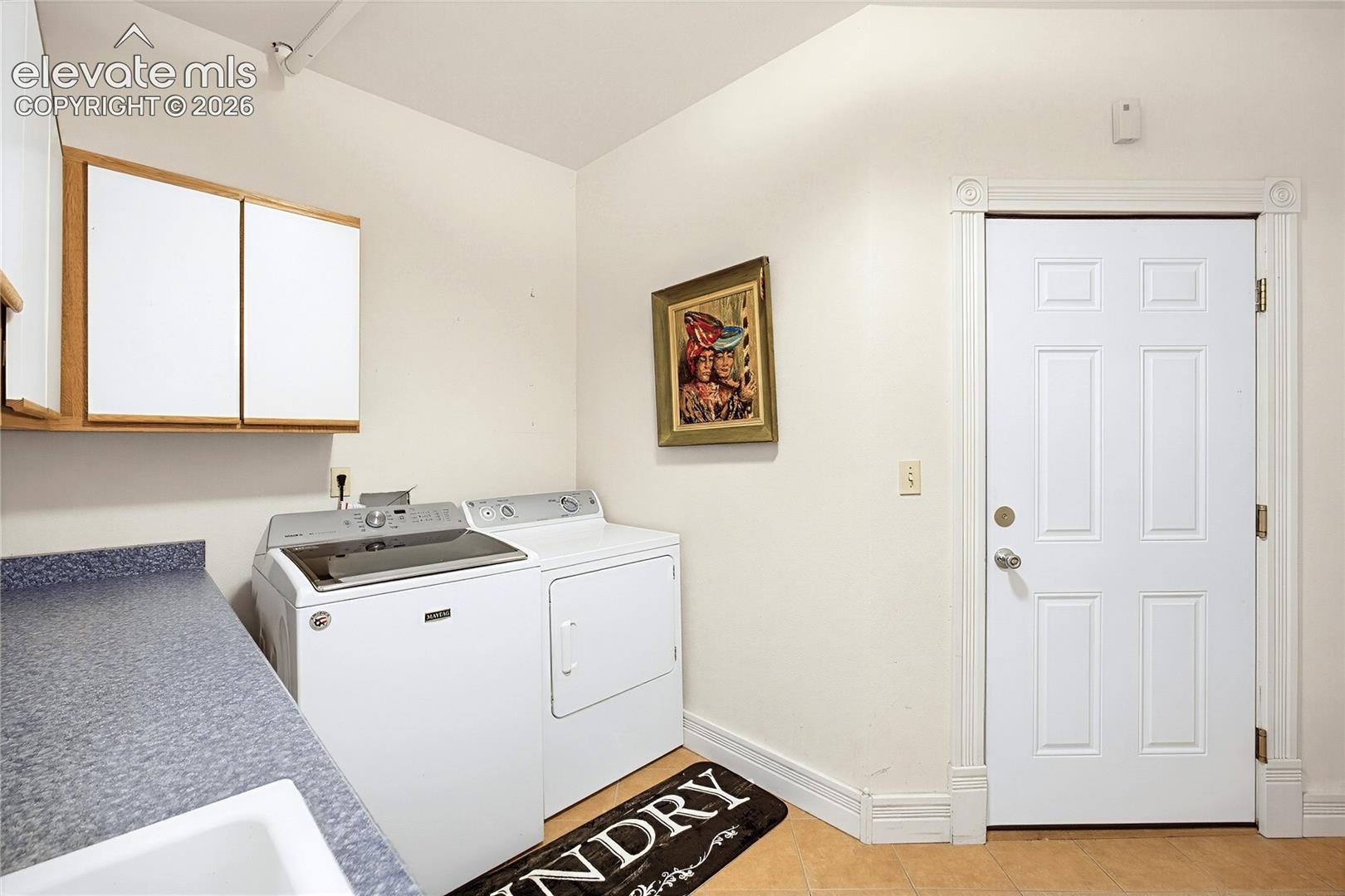 Listing photo 20 for 222 E Placer Street