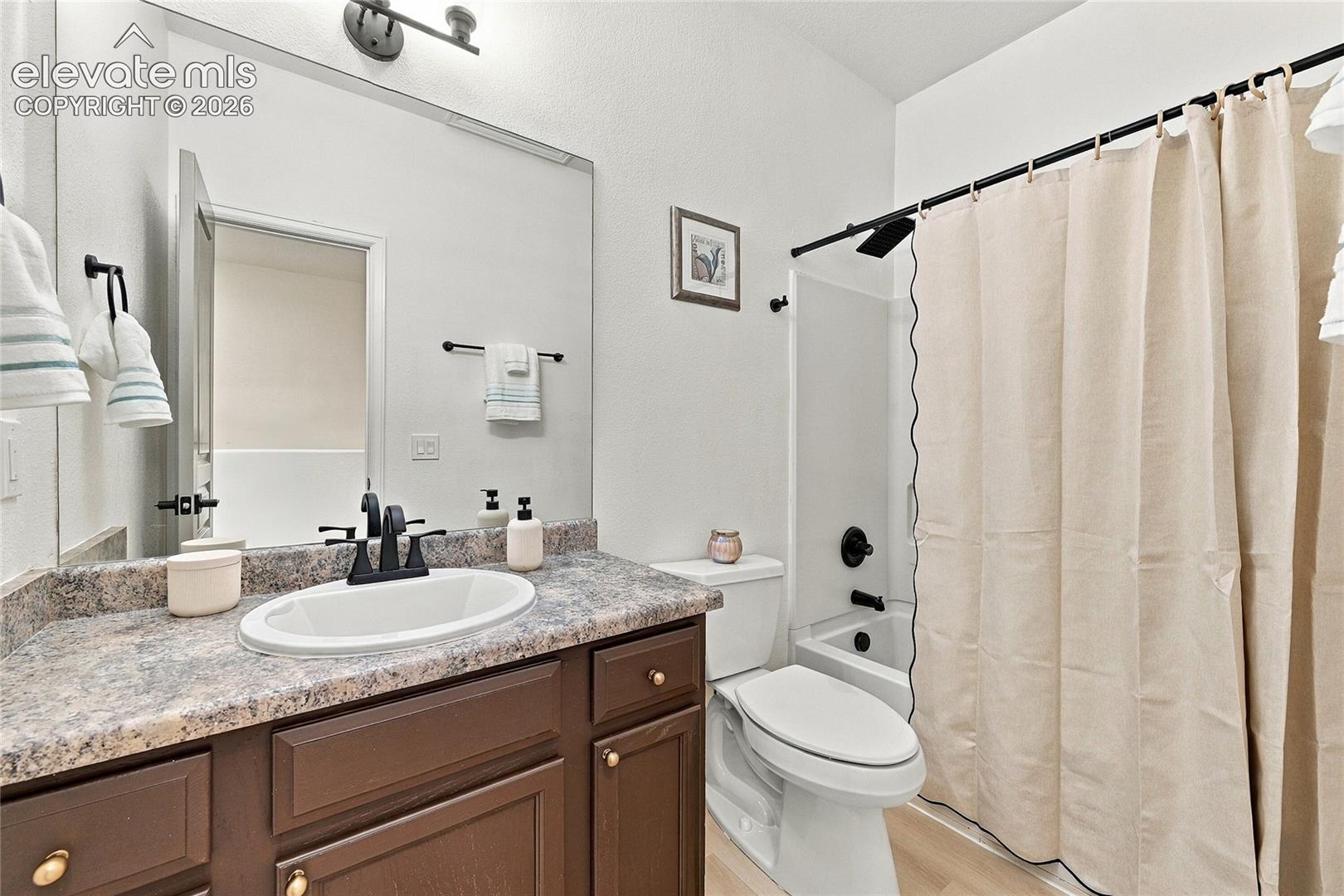 Listing photo 19 for 1921 Flintshire Street