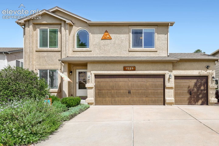 1586 Lily Lake Drive — listing photo