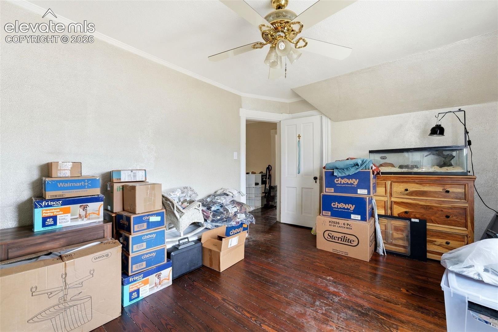 Listing photo 27 for 842 E Platte Avenue