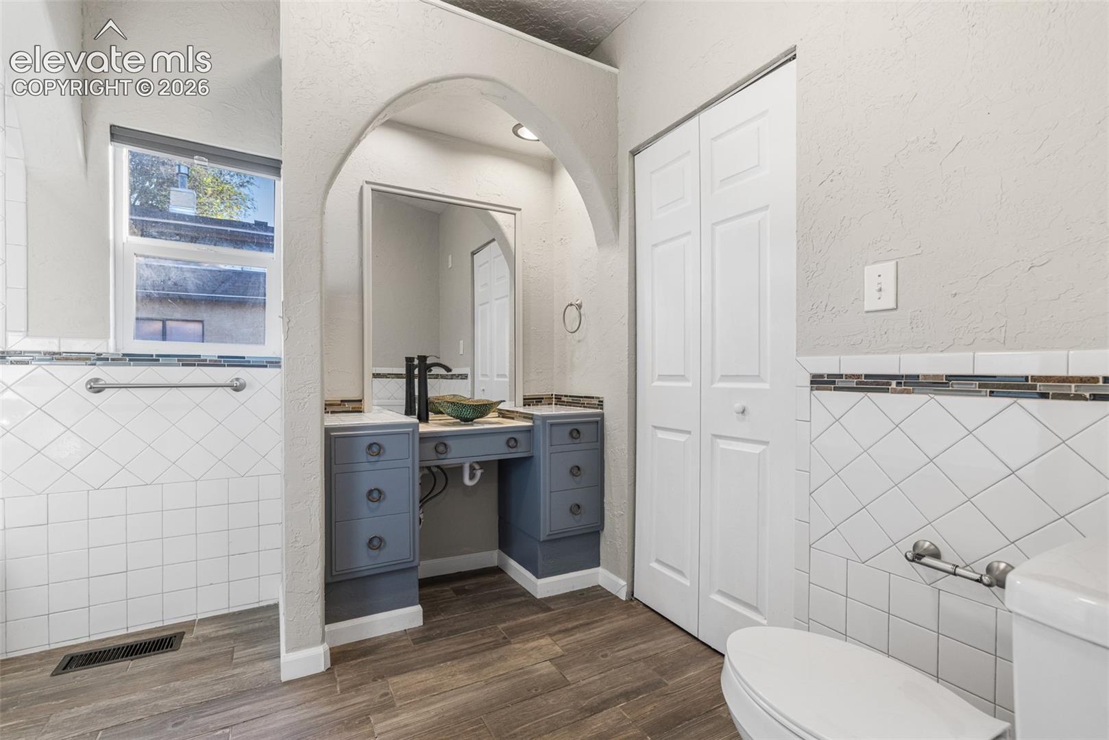 Listing photo 16 for 1118 Arroyo Avenue