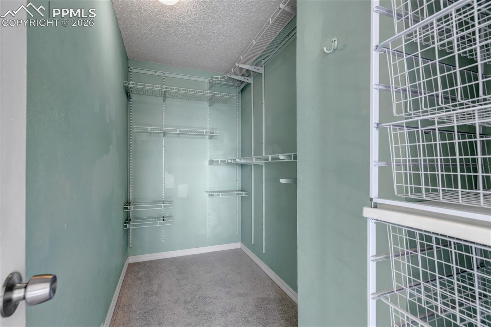 Listing photo 21 for 2375 Lisa Drive