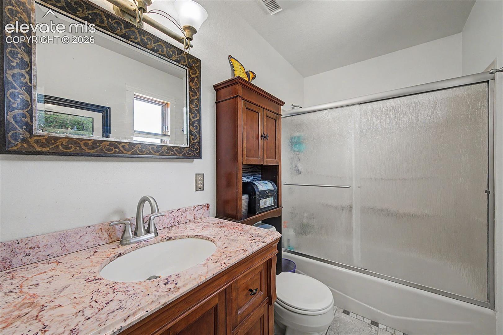 Listing photo 37 for 19155 Spring Valley Road