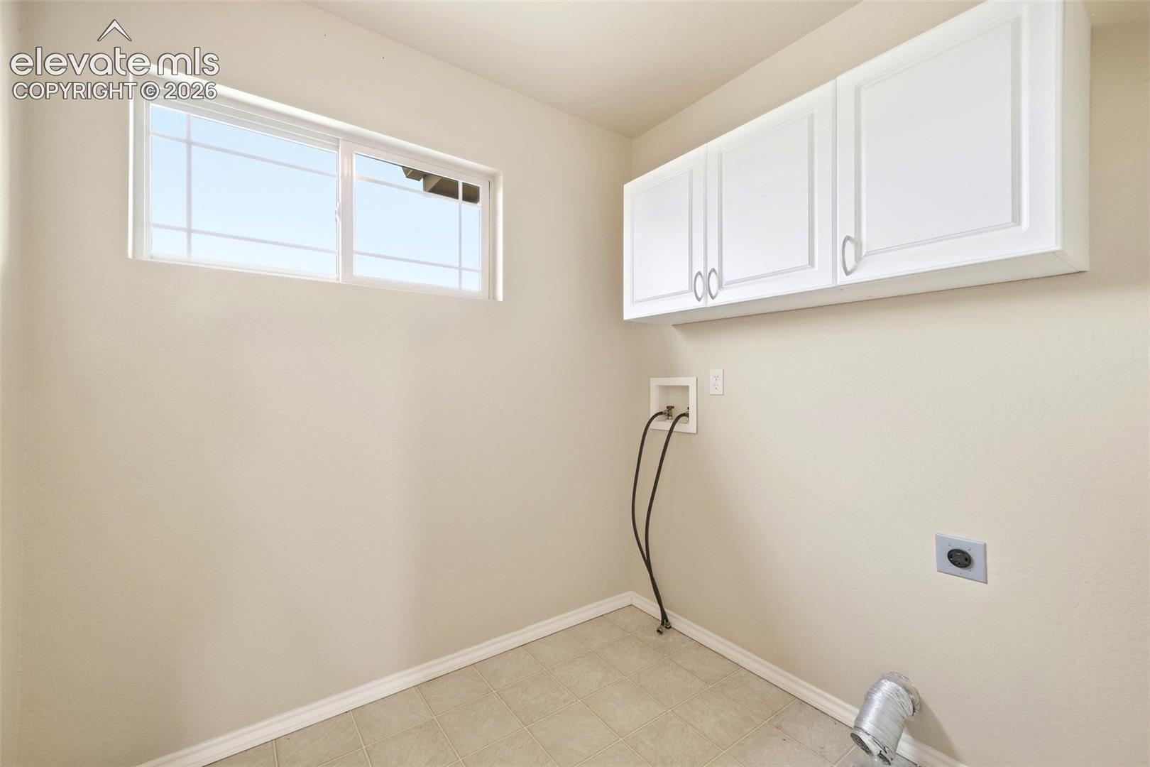 Listing photo 26 for 9895 Kings Canyon Drive
