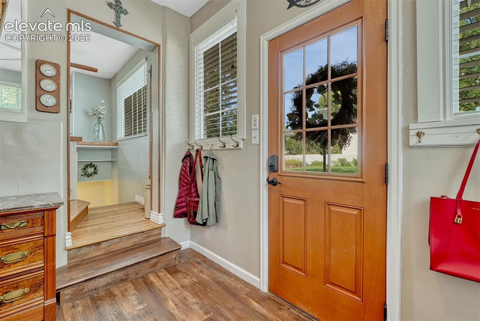 Listing photo 26 for 1900 E San Rafael Street