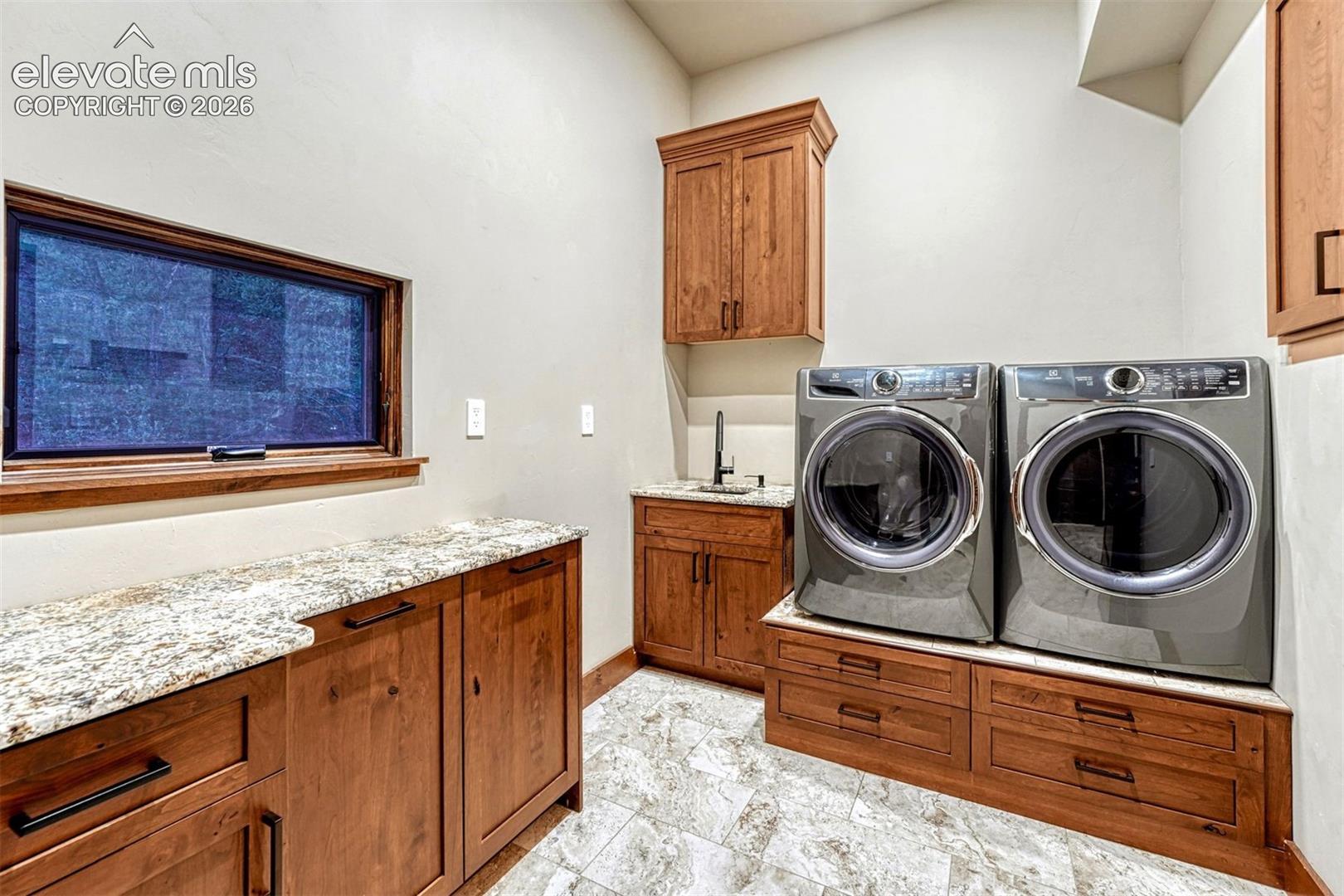 2751 Mountain Glen Court, photo 24