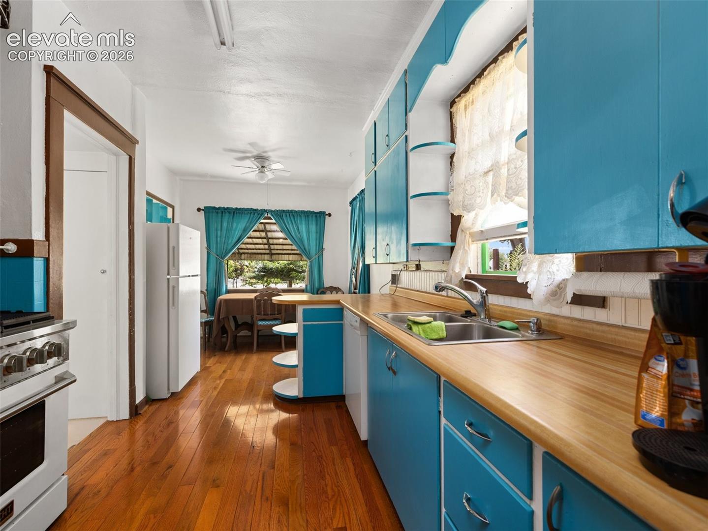 Listing photo 13 for 626 Jackson Street