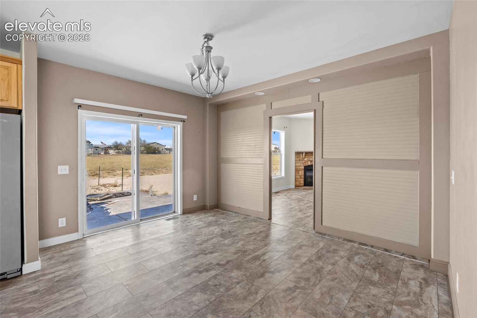 Listing photo 16 for 842 Spotted Owl Way