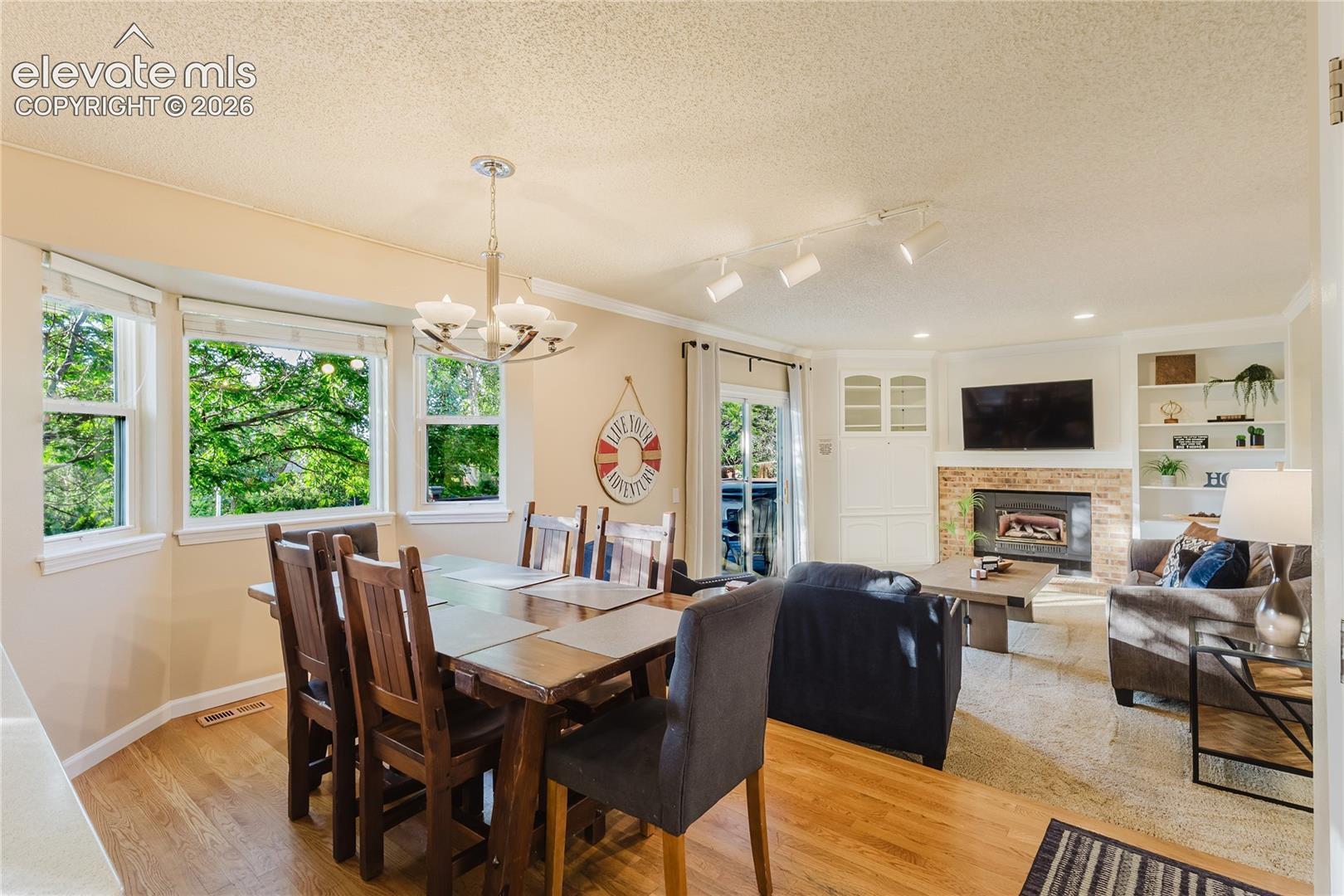 8720 Anglewood Court, photo 9