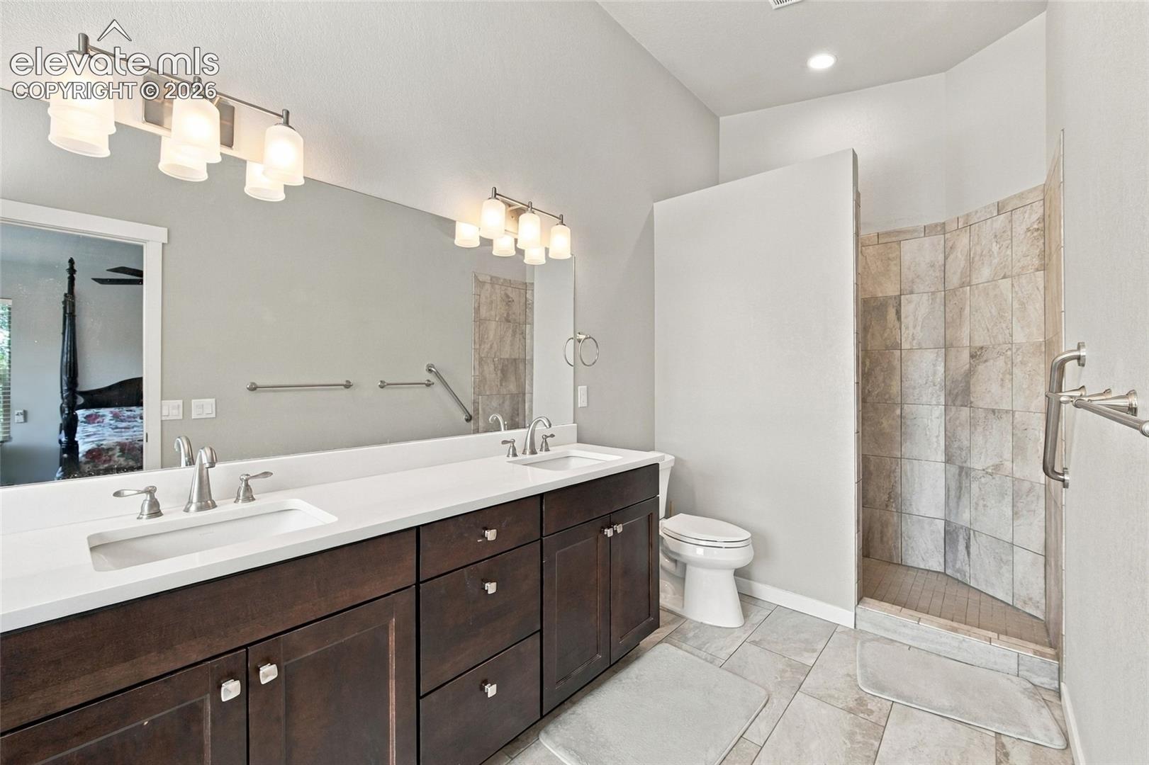 Listing photo 17 for 1317 W Colorado Avenue