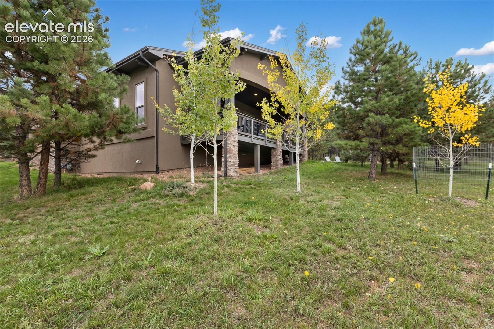 Listing photo 39 for 1110 Highlands Court