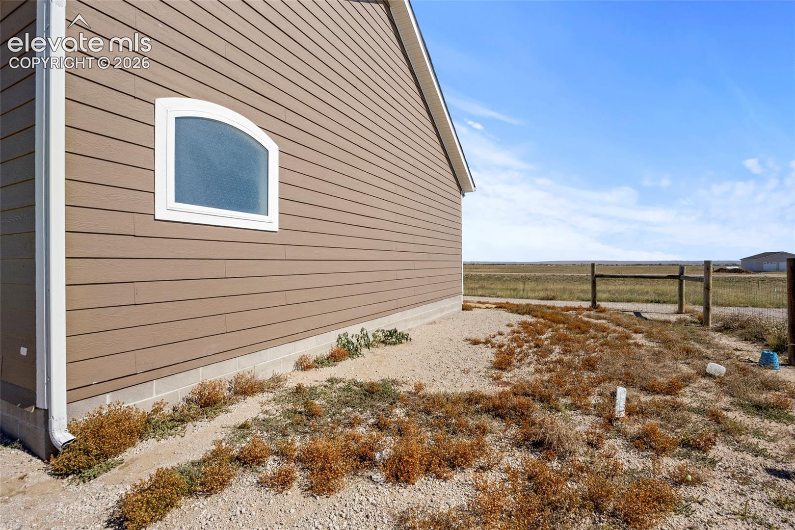 Listing photo 40 for 842 Spotted Owl Way