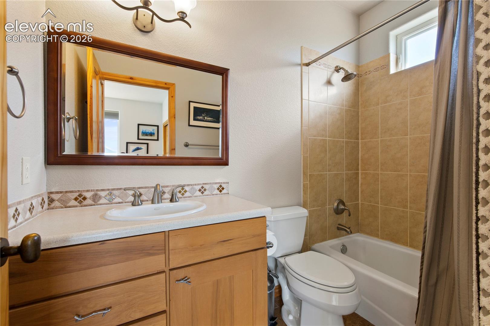 Listing photo 17 for 3290 Hamal Circle