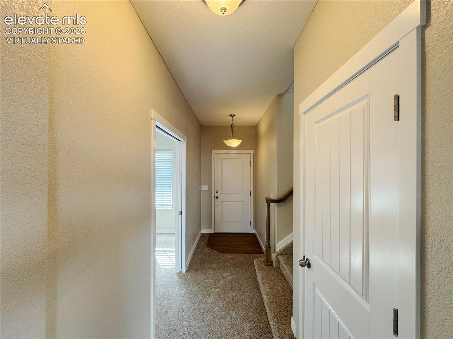 Listing photo 13 for 7961 Sandsmere Drive