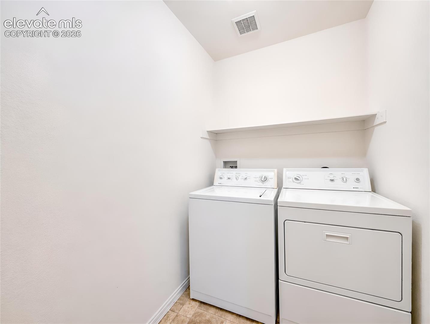 Listing photo 24 for 3875 Strawberry Field Grove E